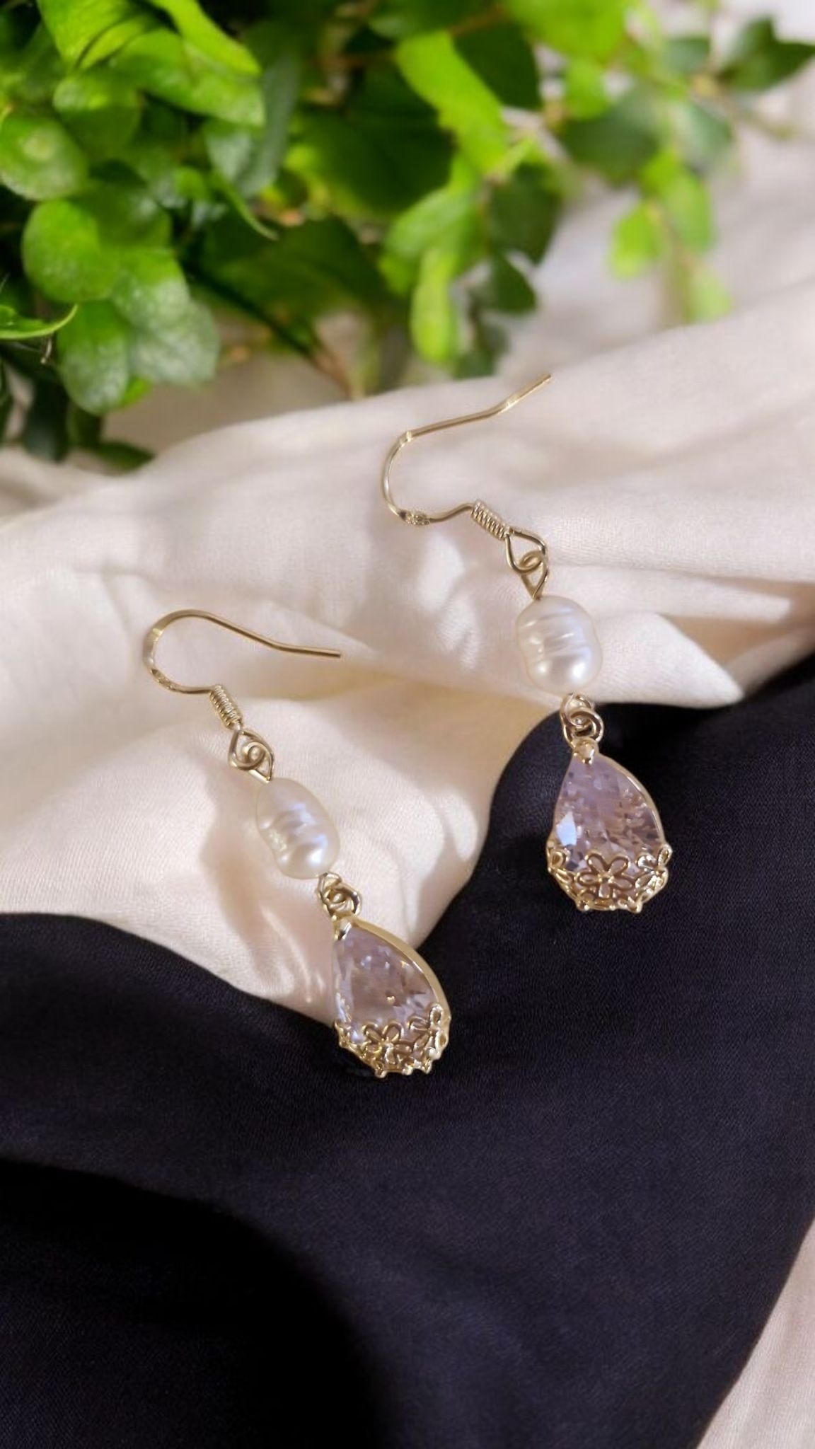 20250516 133126 Boucles d'oreilles strass et perles